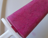 Foto del paso 3 de la receta: Polos de fruta con yogur