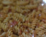 पास्ता विद रेड सॉस (Pasta with red sauce recipe in Hindi) रेसिपी चरण 4 फोटो