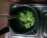 A picture of step 3 of Broccoli soup.