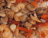 Foto del paso 3 de la receta: Noodles con Gambas y Verduras
