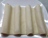 Foto del paso 4 de la receta: Canapes de hojaldre de salchichas 
