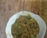A picture of step 4 of Mixed veg paratha.