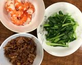 Hình bước làm 2 của món Mì trứng hoành thánh