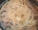 Foto del paso 3 de la receta: Pechugas de pollo en salsa de champiñones cremosa