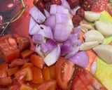 A picture of step 1 of Tomato Garlic Chutney.