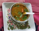 A picture of step 6 of Mung beans curry.