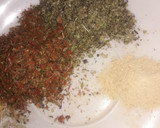 Foto del paso 2 de la receta: Costillitas de cerdo y Ensalada de tomate zanahoria y huevo Duro