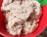 Foto langkah ke 2 dari resep Bola-bola Ayam Kukus.
