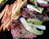 Foto del paso 13 de la receta: Filetes de ternera aliñados con cebolletas tiernas aliñadas