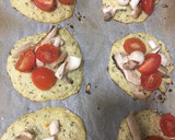Foto del paso 4 de la receta: Mini pizzas de coliflor