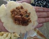 A picture of step 4 of Aloo chanp.