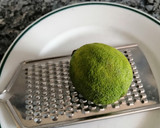 Foto del paso 1 de la receta: Vinagreta de lima y hierbabuena