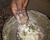 அரிசி மாவு வடை(ஊளுந்து சேர்க்காதது) ரெசிபி ஸ்டேப் 5 புகைப்படம்