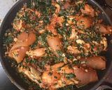 A picture of step 7 of Efo riro (Yoruba style).