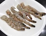صورة لخطوة 2 من وصفة جمبري مقلي بالبانكو 🍤