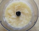 Une image de l'étape 1 de Muffins healthy SSA aux poires🍐et cœur confiture de figues 🤤.