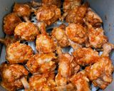 Foto langkah ke 7 dari resep Sayap Ayam Tomat 🍅.