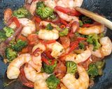 A picture of step 2 of Easy noodle stir fry.