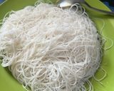 Foto langkah ke 1 dari resep Laksa Malaysia.