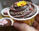 Foto langkah ke 8 dari resep Cupcake Coklat Kukus/Panggang 1telur #beranibaking.