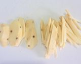 Hình bước làm 2 của món Nấm xào riềng tỏi