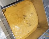 Foto langkah ke 7 dari resep Bolu kismis panggang super lembut.
