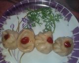 A picture of step 5 of North eastern hot momos with tangy chutney.