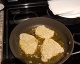 A picture of step 5 of Chicken Schnitzel.