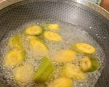 Gambar langkah 3 resipi 👩‍🍳Masak Lemak Cili Api Pisang Muda.