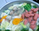 Foto langkah ke 3 dari resep Sup Bihun Jamur Kuping.