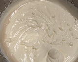 Foto del paso 2 de la receta: Helado de dulce de leche, con pionono, chocolate caliente