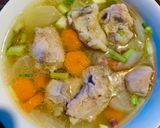 A picture of step 4 of Pork Rib Soup with Daikon and Carrots.