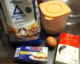 Foto langkah ke 1 dari resep Pancake Simple Praktis ♡ Vanila - Coklat 🍫.