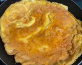 Foto langkah ke 4 dari resep Telur Dadar Mertua.