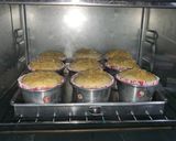 Foto langkah ke 8 dari resep Bolu Hongkong Topping Keju.