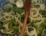 Foto del paso 1 de la receta: Bife de hígado con vegetales