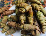 A picture of step 10 of Palak Aata Namkin.