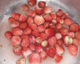 Foto del paso 3 de la receta: Tarta de frutilla