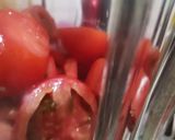A picture of step 1 of Tomato gravy.