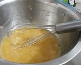 Foto langkah ke 3 dari resep Puding roti tawar panggang.