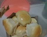 Foto langkah ke 8 dari resep Roti Manis isi pisang & coklat.