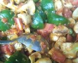 A picture of step 4 of Veg Schezwan Fried Rice.