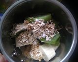 A picture of step 1 of Multilayered smoothie.
