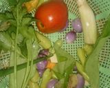 Foto langkah ke 2 dari resep Sayur bening bumbu rimpang.
