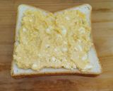 Foto langkah ke 7 dari resep Egg Sandwich.