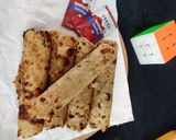 A picture of step 5 of Aloo roti.