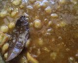 A picture of step 2 of Chole Rice.