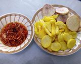 A picture of step 4 of Fried yam & potatoes with pepper sauce.
