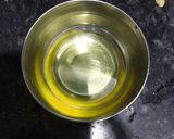 A picture of step 3 of Hara choliya palak salad.