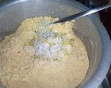 A picture of step 4 of Chanay ki daal ka halwa.